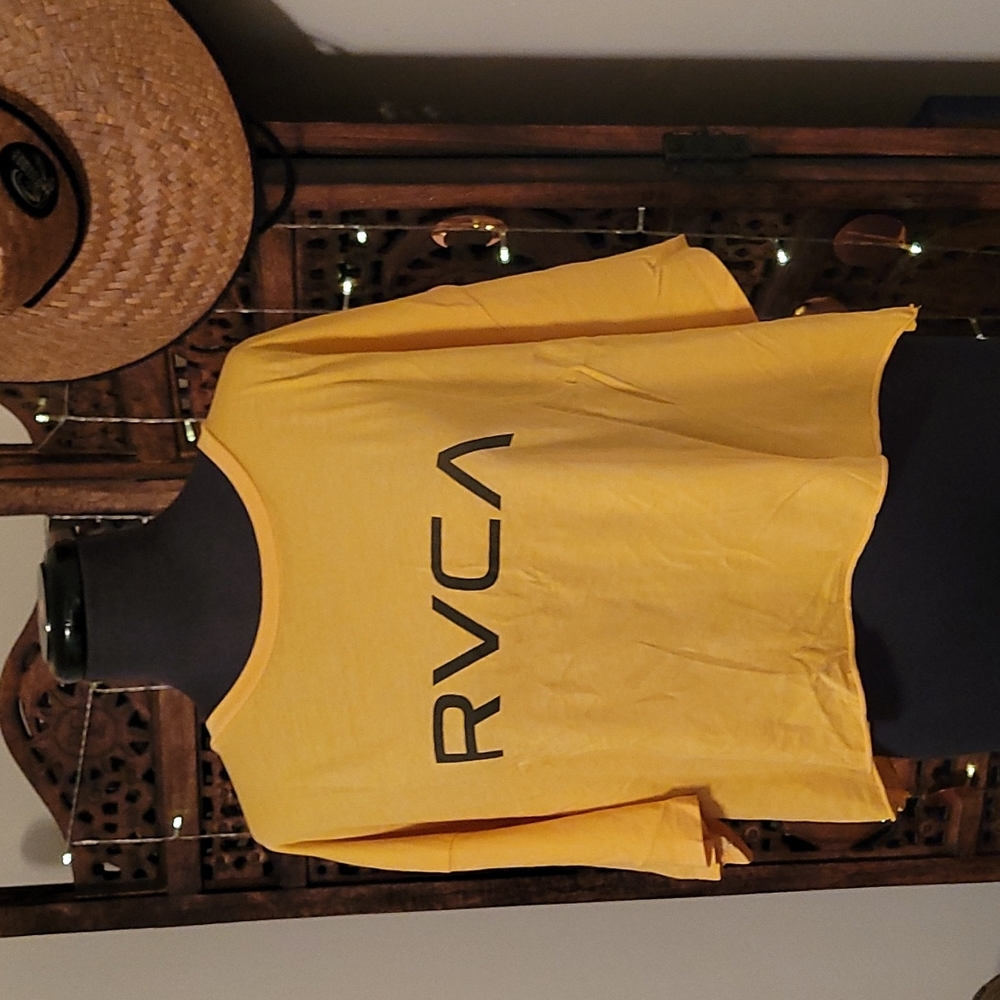RVCA crop top